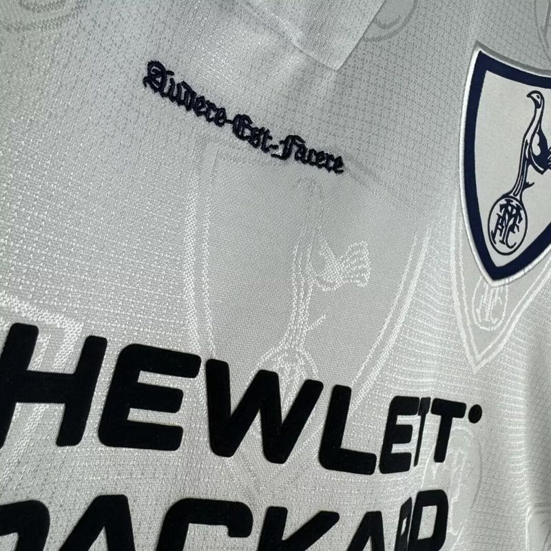 Retro Tottenham Hotspur 1995-1997 home game - Image 7