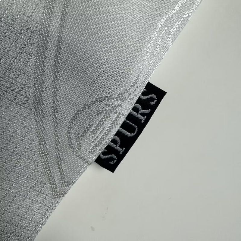 Retro Tottenham Hotspur 1995-1997 home game - Image 6