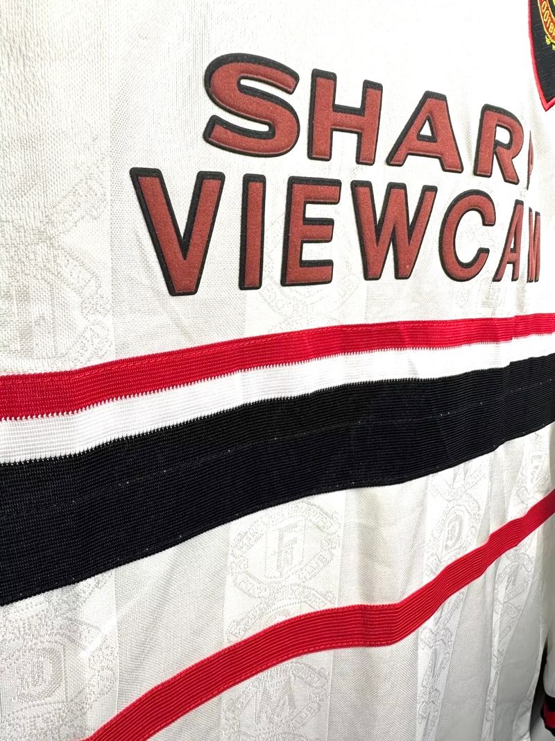 Retro Manchester United 1998-1999 away Long Sleeve - Image 6
