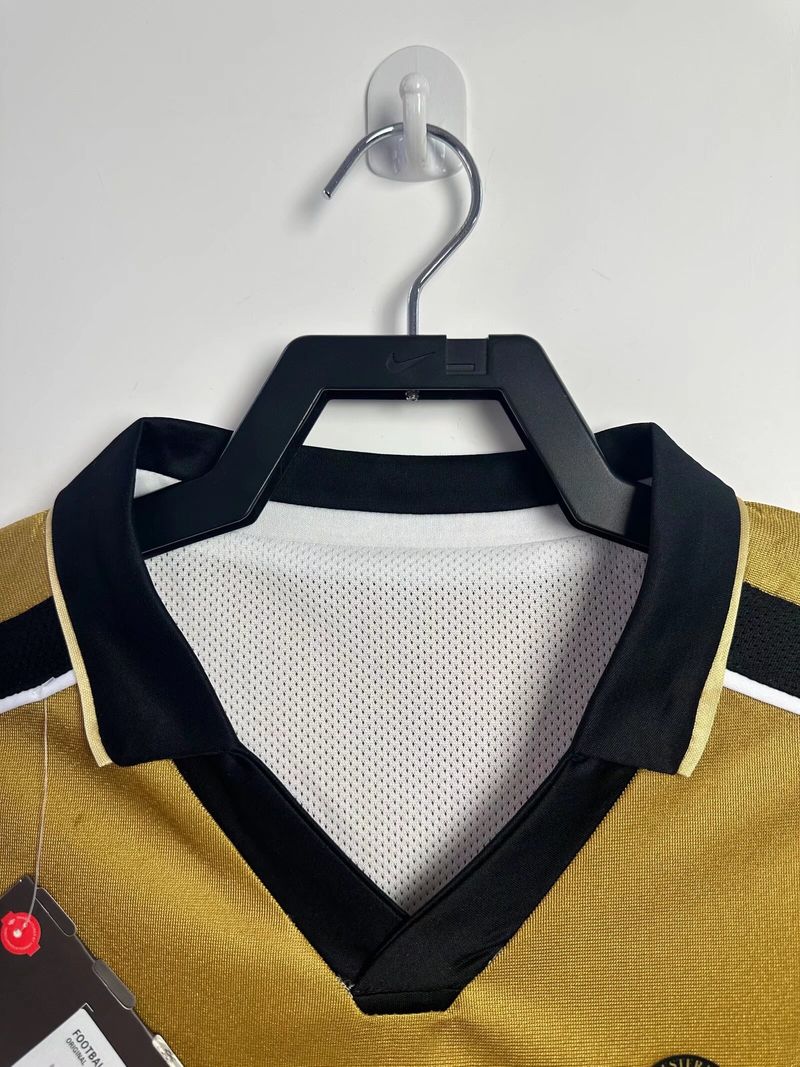 Retro Manchester United Double-sided Centenary Edition - Image 7