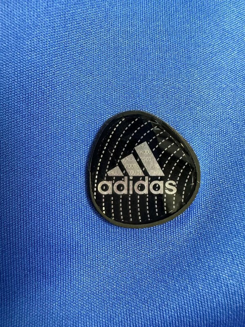 Retro Chelsea FC 2011-2012 home Long Sleeve - Image 10