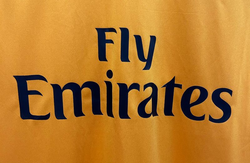 Retro Real Madrid 2013-2014 second away game - Image 7