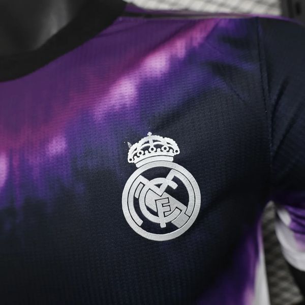 Real Madrid 2025-2026 special edition player - Image 8