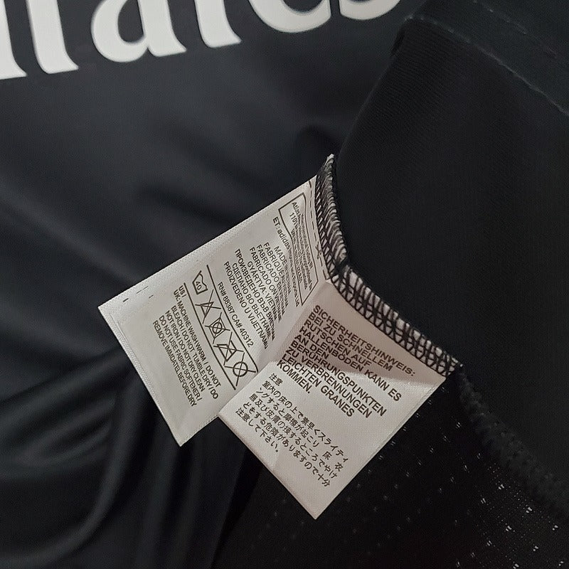 Retro Real Madrid 2015-2016 second away game - Image 8