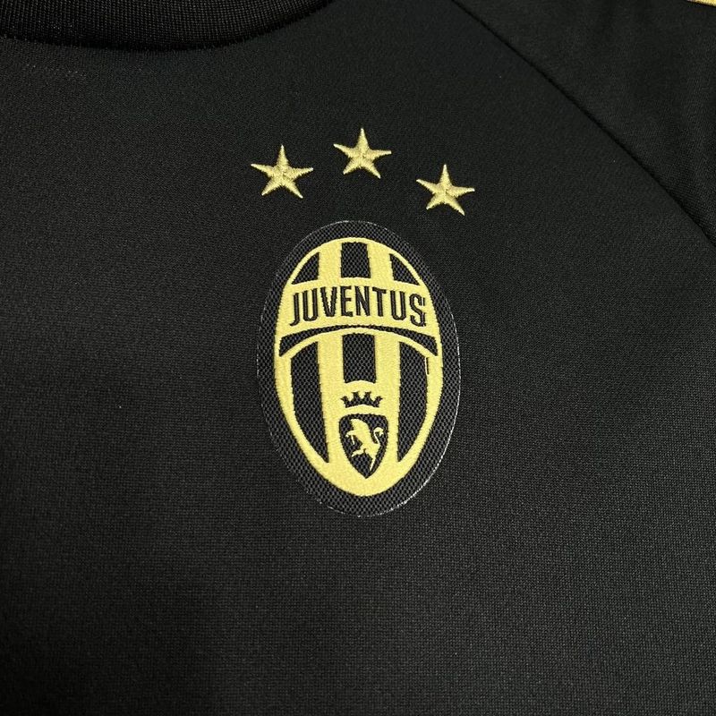 Retro Juventus 2015-2016 away - Image 6