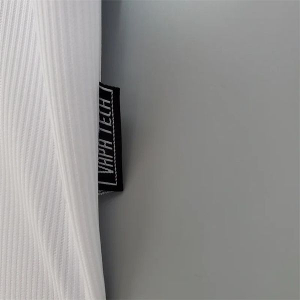 Retro Chelsea FC 1998-2000 away game - Image 9