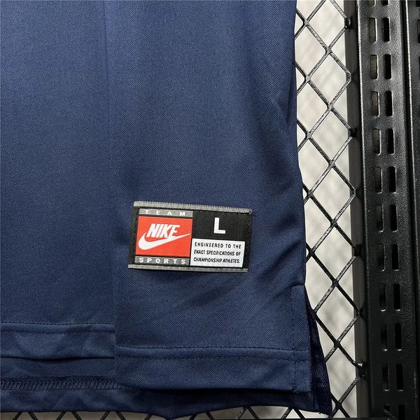 Retro Real Madrid 2005-2006 away game - Image 6