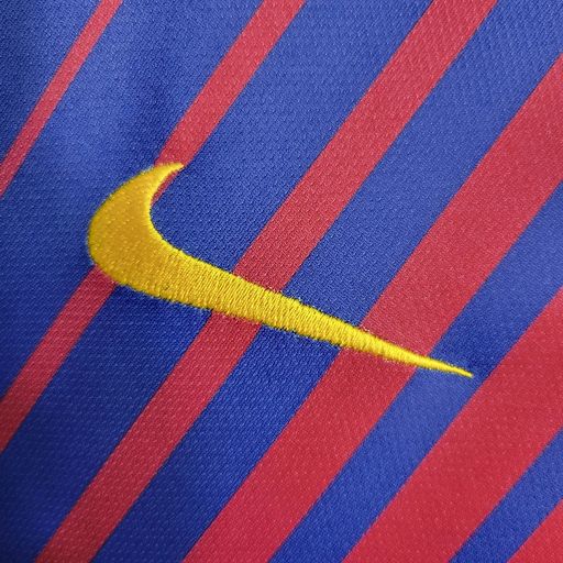 Retro FC Barcelona 2017-2018 home game - Image 8