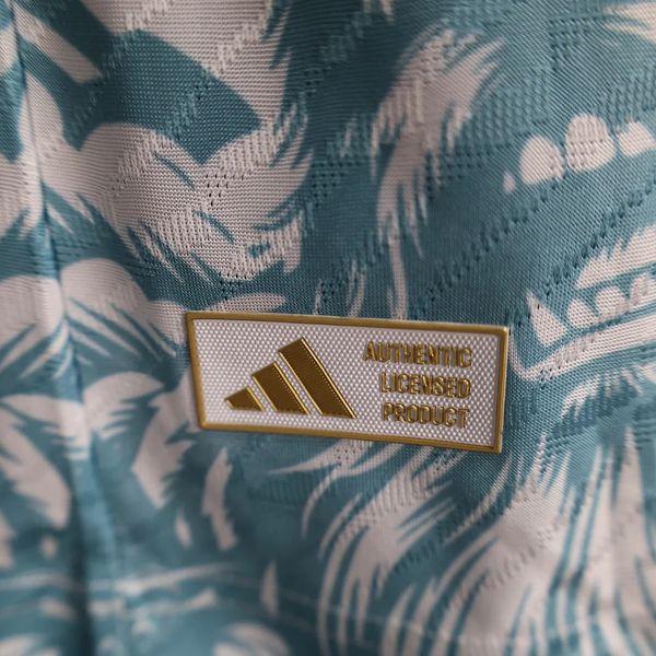 Real Madrid 2025-2026 special edition player - Image 8