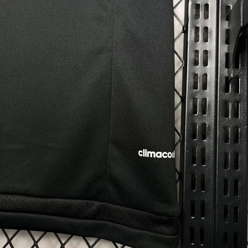 Retro Juventus 2015-2016 away - Image 8