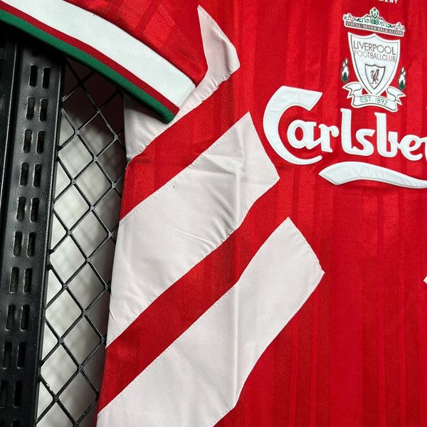 Retro Liverpool FC 1993-1995 home game - Image 8