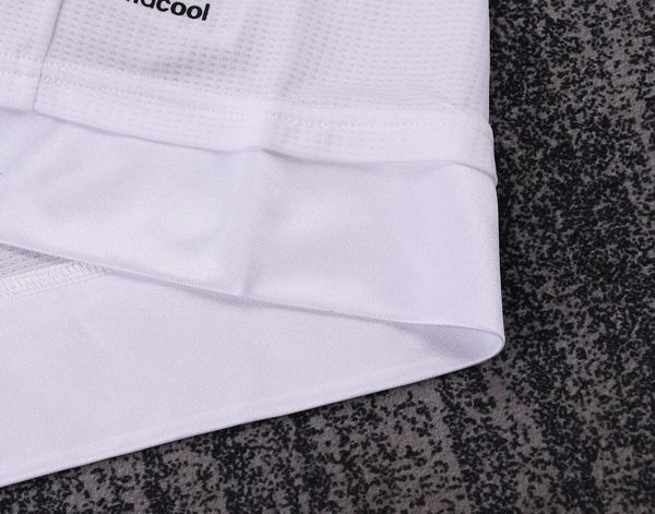 Retro Kid Size Real Madrid 2015-2016 home - Image 8