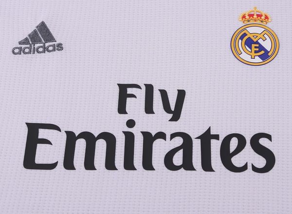 Retro Kid Size Real Madrid 2015-2016 home - Image 6