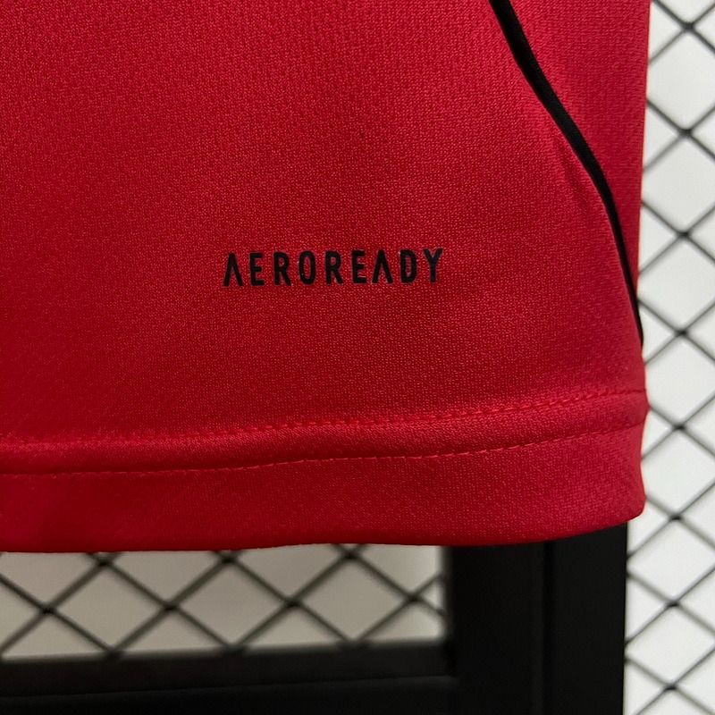 Manchester United 2025-2026 home - Image 9