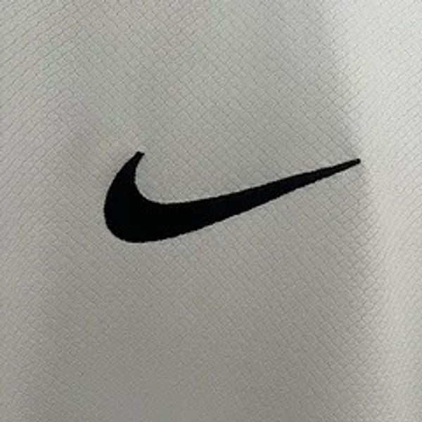 Corinthians Paulista 2024-2025 home game - Image 9