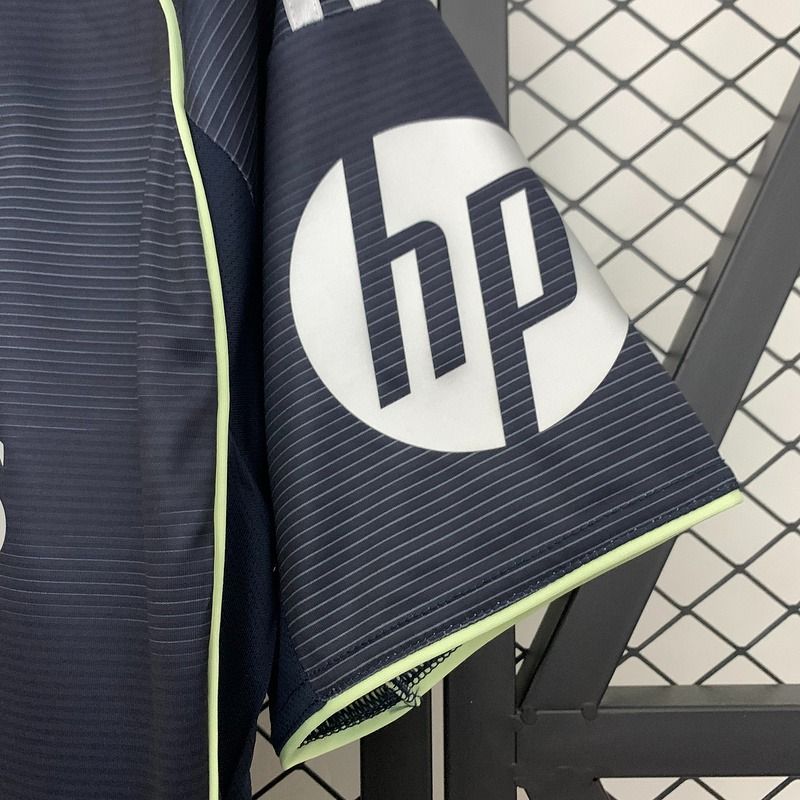 Real Madrid 2025-2026 away game - Image 7