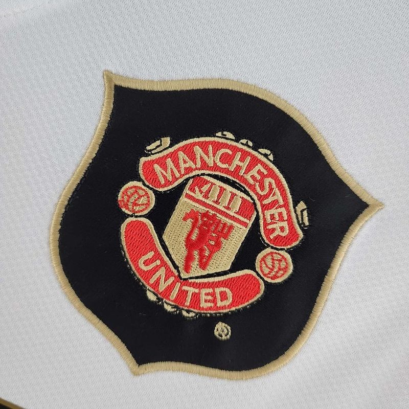 Retro Manchester United 2006-2007 away game - Image 6