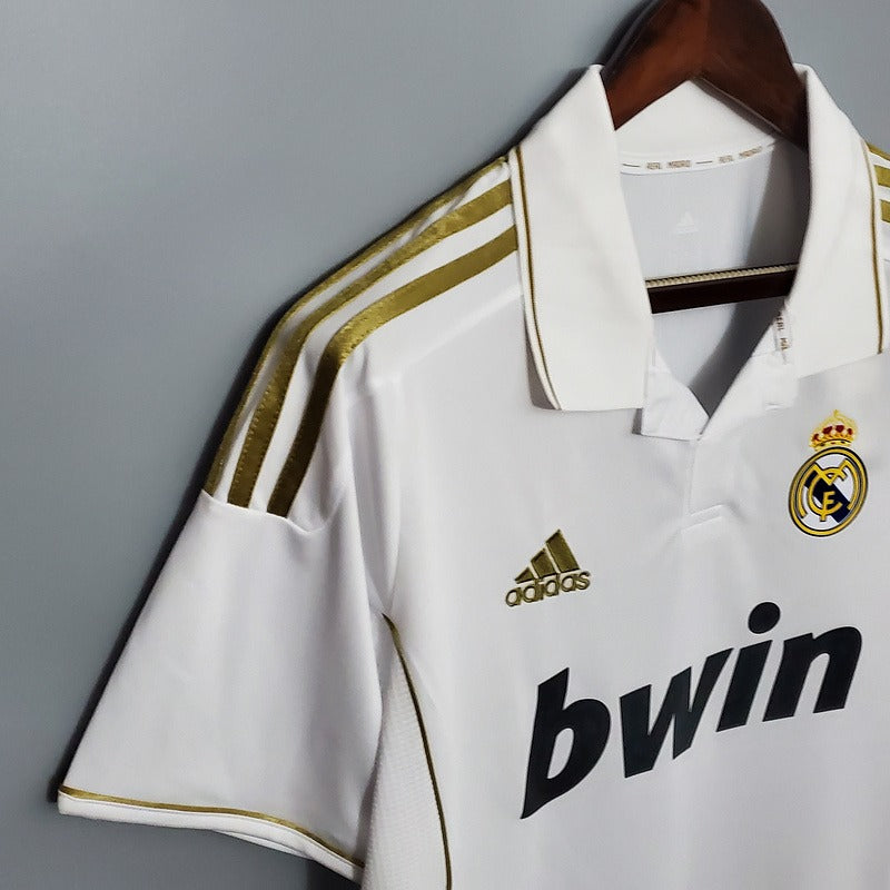Retro Real Madrid 2011-2012 home game - Image 7