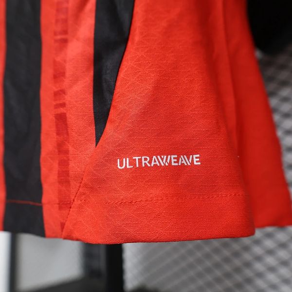 AC Milan 2024-2025 home game player - Image 8