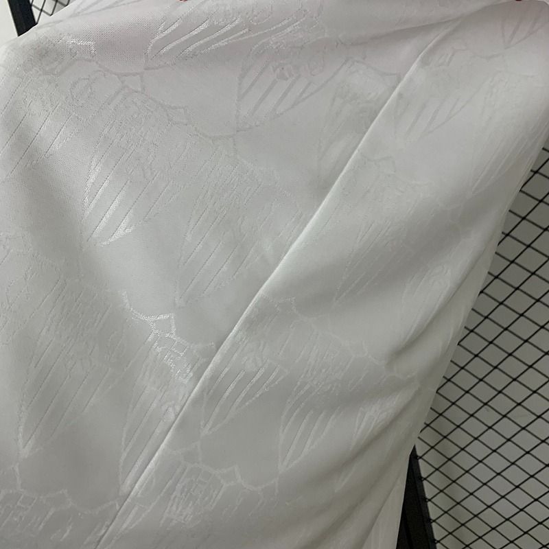 Retro Sevilla FC 1991-1992 home game - Image 6